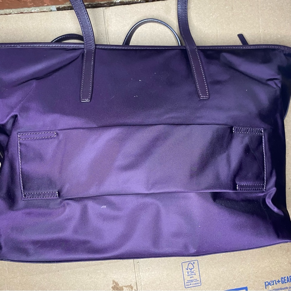 Tumi Voyageur Everyday Tote - Picture 9 of 12